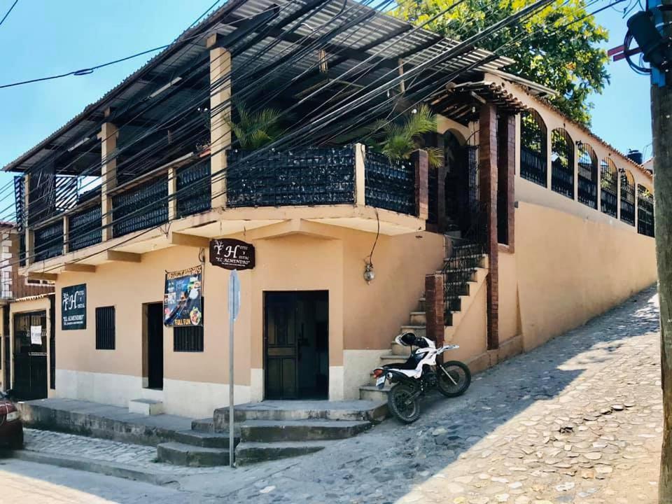 Hotel El Almendro Copán Buitenkant foto