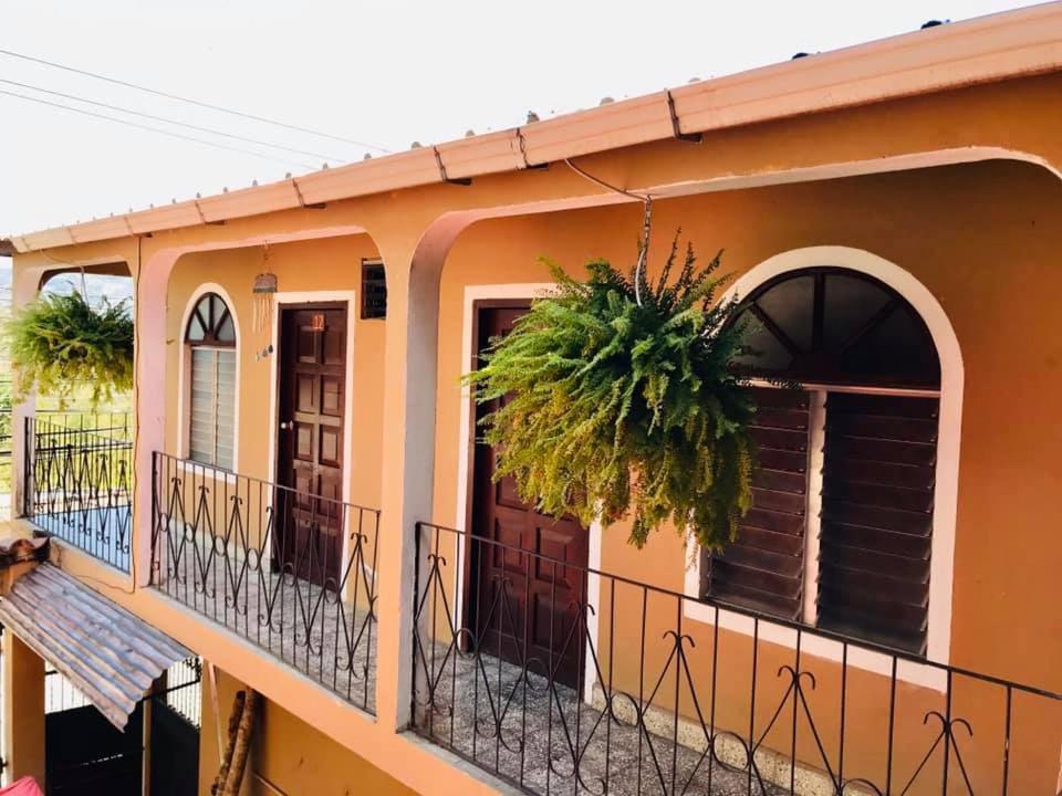 Hotel El Almendro Copán Buitenkant foto